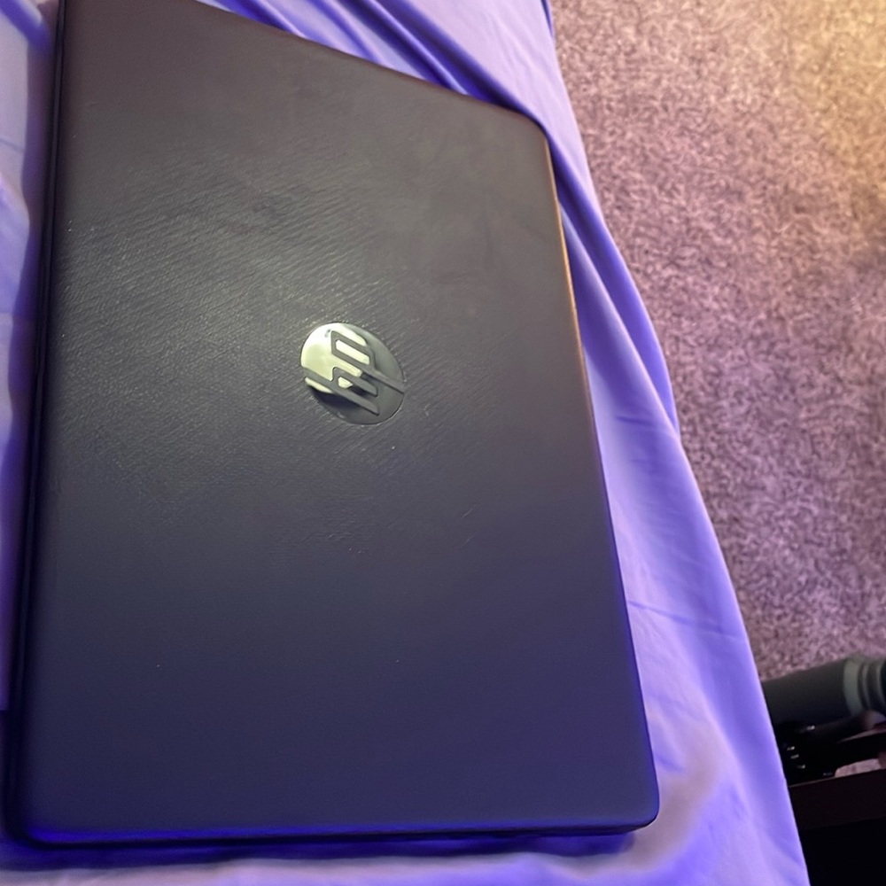 This is a very reliable computer I just don’t use it anymore and needing to sell